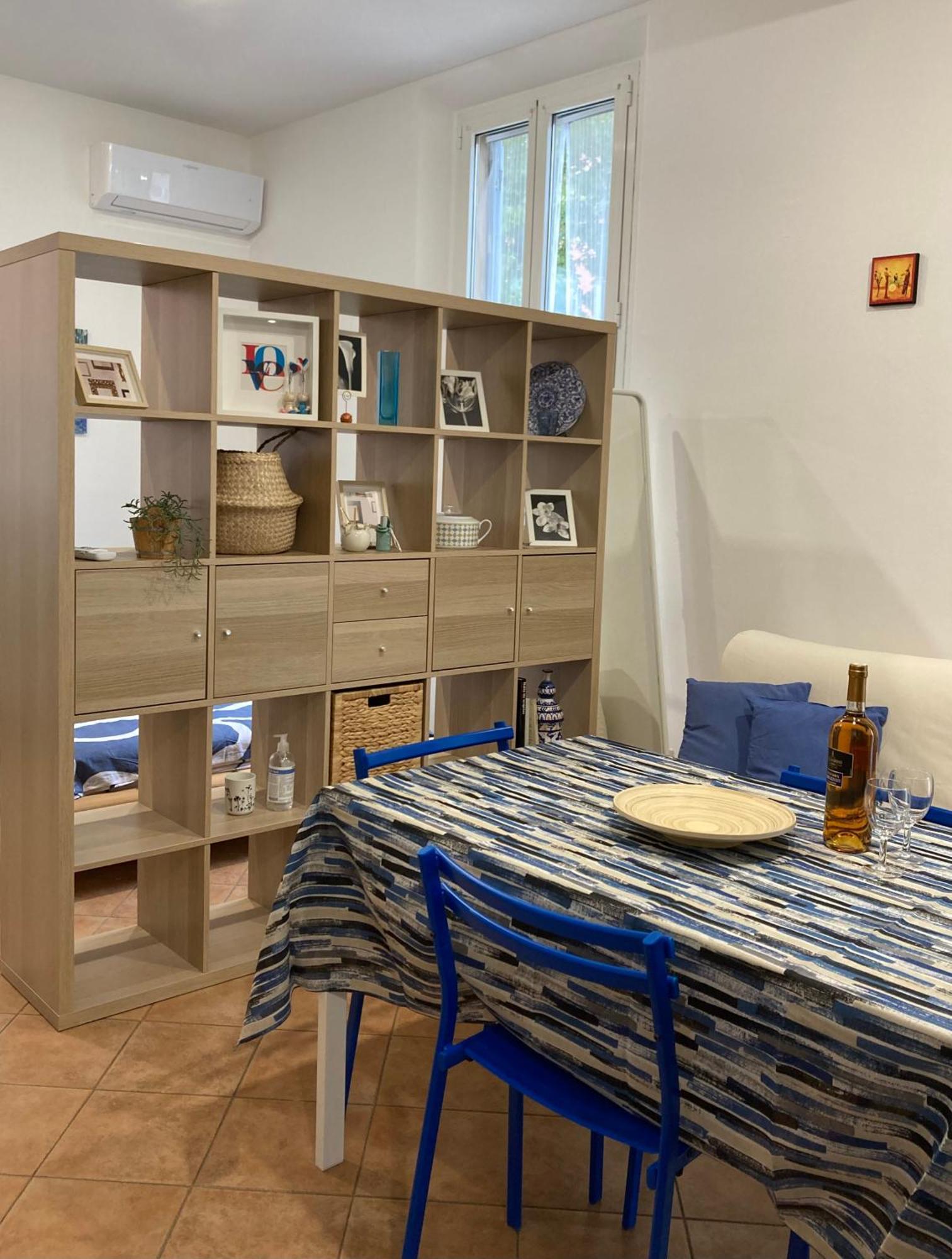 Apartment Blu